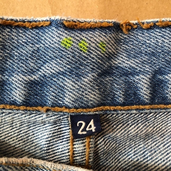 LF | CARMAR Alexander Ezra Rhinestone Star Side Stripe Distressed Jeans Size 24 - Picture 4 of 16